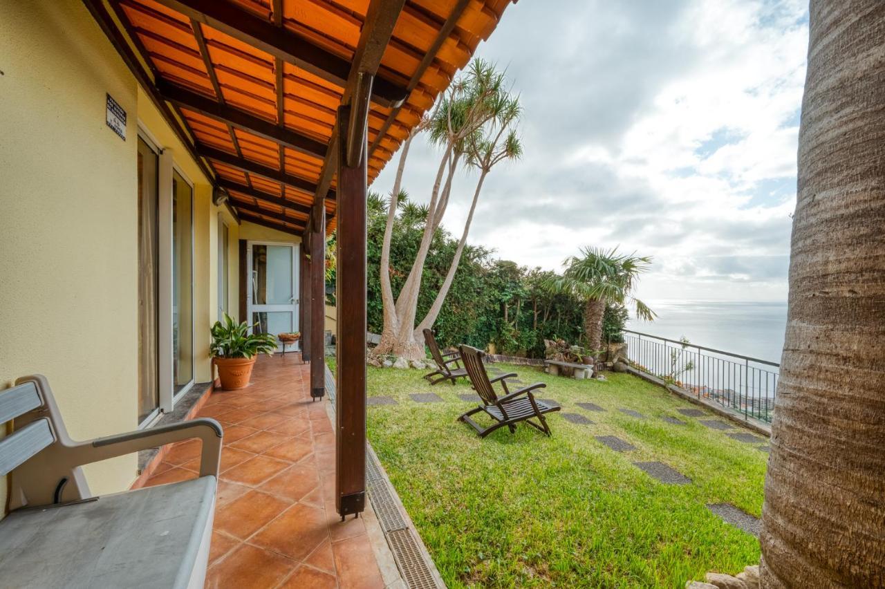 Palm Tree House By Amazing Madeira Villa Camara de Lobos Exterior photo
